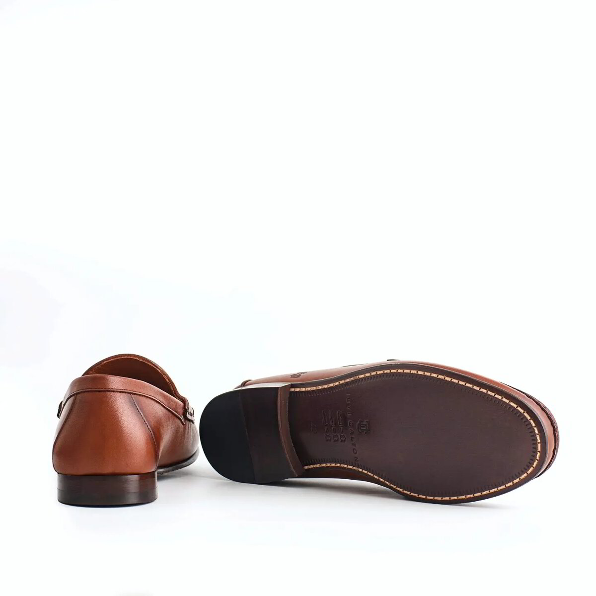 Cuero || Brown