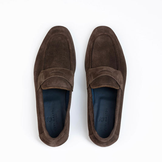 Suave Brown suede